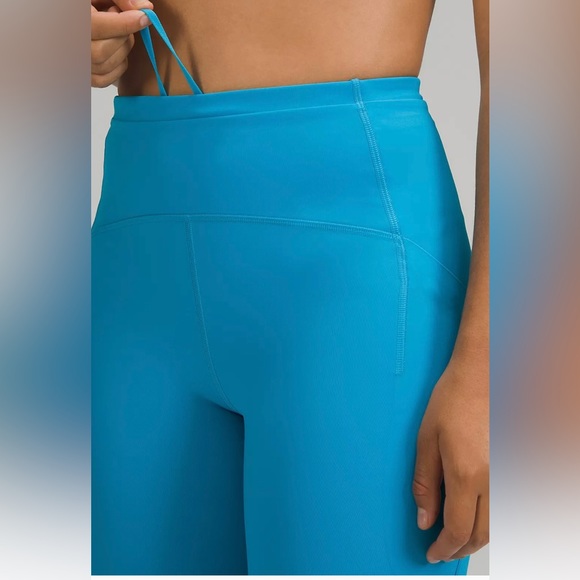 💙NEW LULULEMON SWIFT SPEED HR TIGHT 28” - Picture 4 of 9